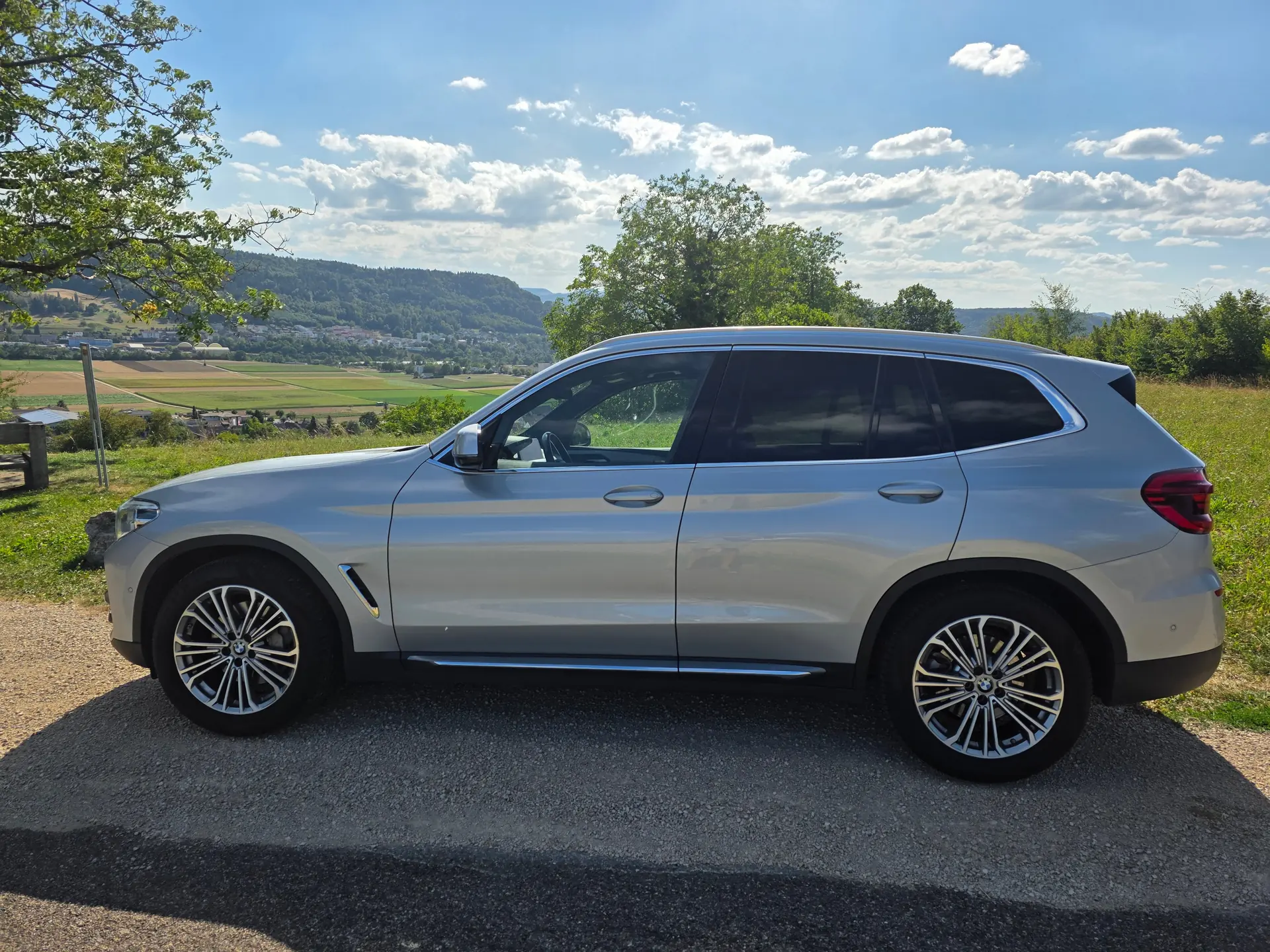 BMW X3 25d xDrive — SUV diesel performant, 153'000 km, sans sinistre — vista esterna