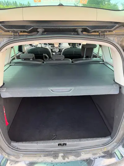 Renault Grand Scenic 1.4 TCe 130 Bose — Monospace 5 places, faible kilométrage — Detail
