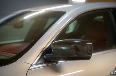 Maserati Ghibli 3.0 V6 S Q4 — Berline sportive italiana, 410 ch et traction intégrale — Miniature 13