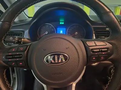 Kia Rio 1.0 T-GDi GT-Line — Citadine dynamique, 49 500 km, impeccable — Heckansicht