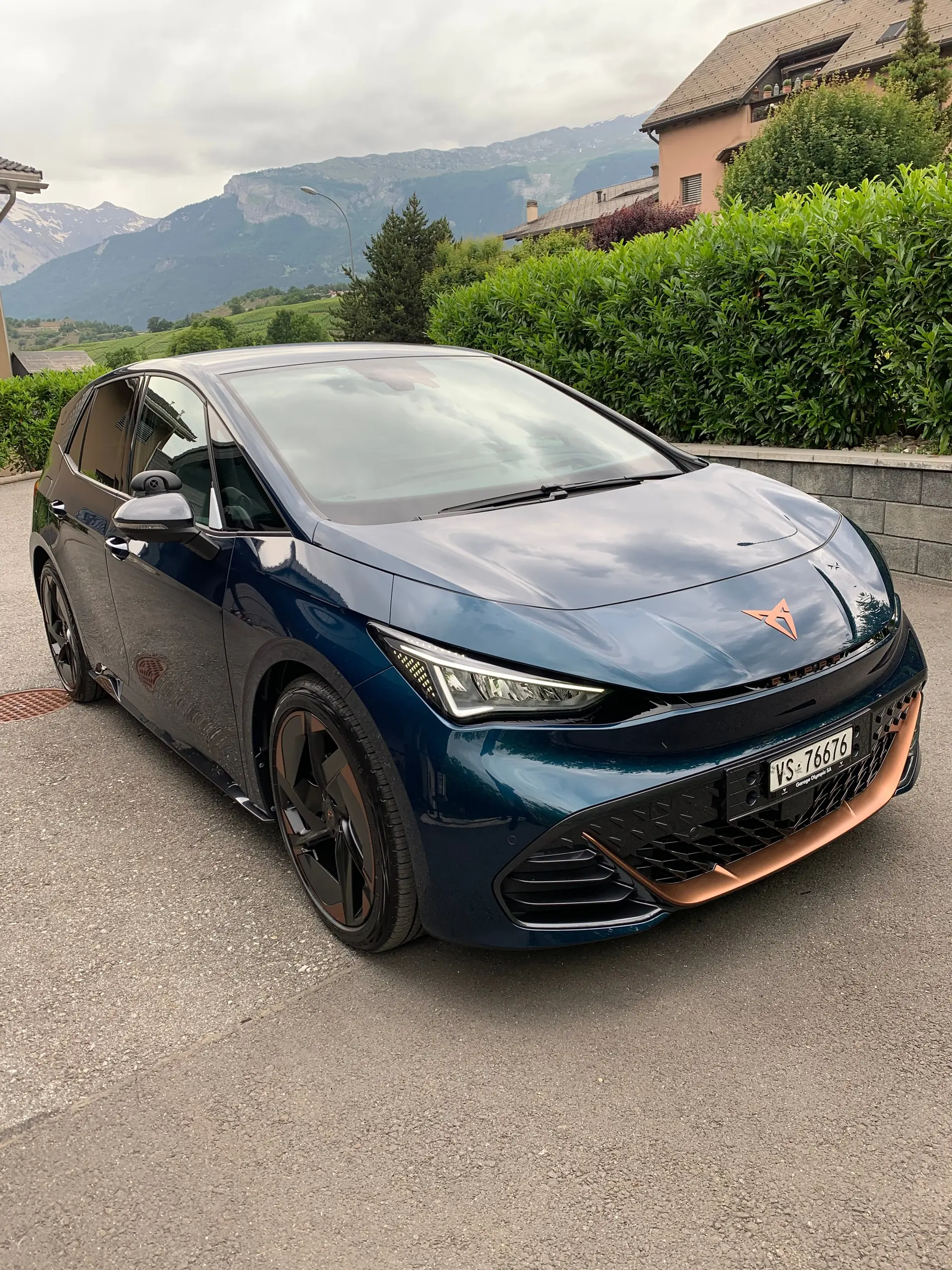 CUPRA Born Electric — Berline sportive zéro émission, 70'000 km seulement — Außenansicht