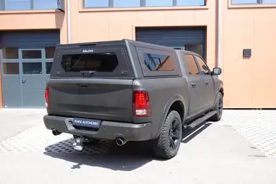 Dodge Ram 1500 — Pickup musclé 400 ch, Peinture Raptor, faible kilométrage — Miniature 8