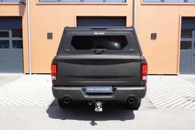 Dodge Ram 1500 — Pickup musclé 400 ch, Peinture Raptor, faible kilométrage — Miniature 9