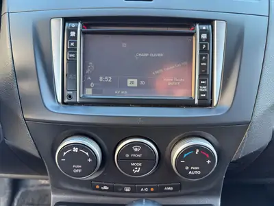 Mazda 5 2.0 16V Exclusive Activematic — Monospace 7 places, portes coulissantes électriques — Miniature 15