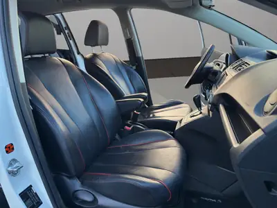 Mazda 5 2.0 16V Exclusive Activematic — Monospace 7 places, portes coulissantes électriques — Miniature 17