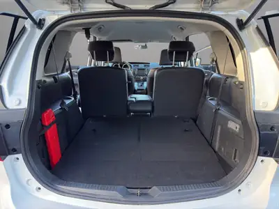 Mazda 5 2.0 16V Exclusive Activematic — Monospace 7 places, portes coulissantes électriques — Miniature 21