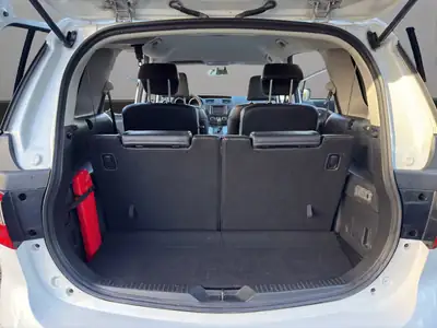 Mazda 5 2.0 16V Exclusive Activematic — Monospace 7 places, portes coulissantes électriques — Miniature 20