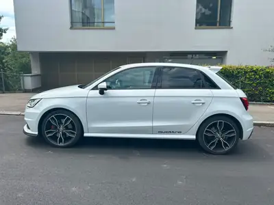 Audi S1 Sportback 2.0 TFSI quattro — 231 ch, traction intégrale, très haute équipement — vista posteriore