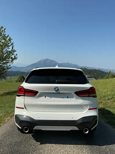 BMW X1 xDrive 25i M Sport — SUV compact performant, 114 500 km, finition sportive — dettaglio
