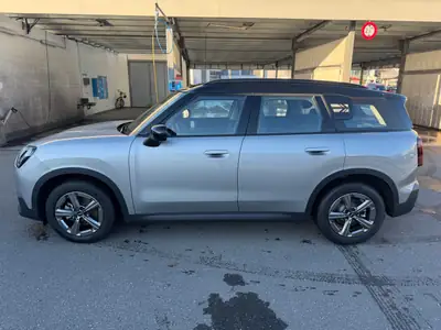 MINI Countryman diesel 2024 — SUV compact robuste, 25 500 km seulement — côté