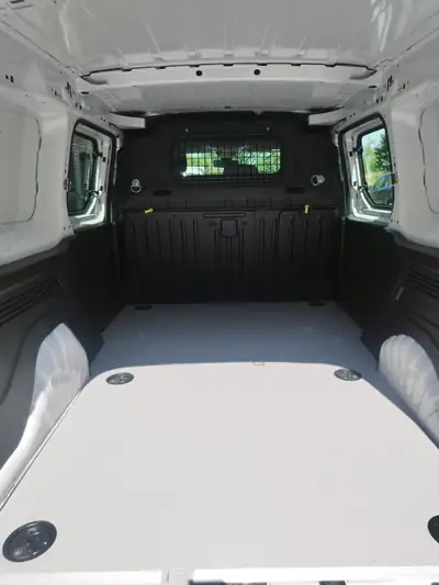 Toyota Proace City L2 — Le van compact polyvalent, 1ère main, entretien complet — Miniatur 9