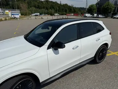 Mercedes-Benz GLC 220 d AMG Line 4MATIC — Diesel hybride 220 ch, équipement complet — side view