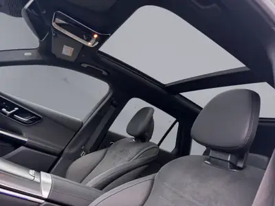 Mercedes-Benz GLC 220 d AMG Line 4MATIC — Diesel hybride rechargeable, 20 km à l'essai — Miniature 12