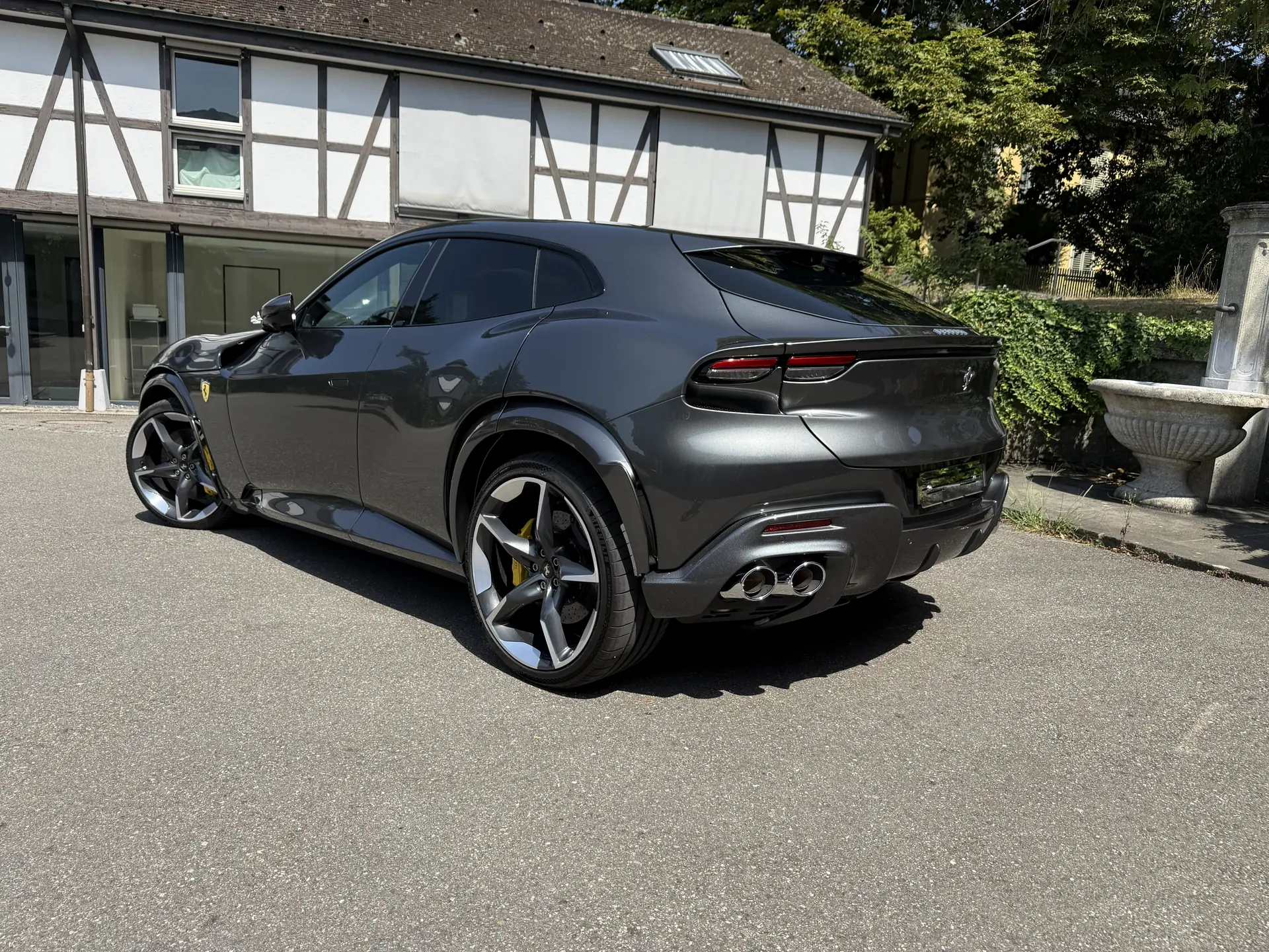 Ferrari Purosangue 2025 occasion Lenzburg — 3