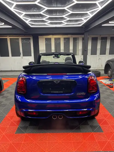 MINI Cabrio 2.0i Cooper S — Cabriolet sportif, 60 000 km, transmissions automatique — arrière