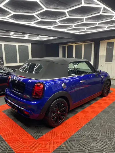 MINI Cabrio 2.0i Cooper S — Cabriolet sportif, 60 000 km, transmissions automatique — Miniature 11