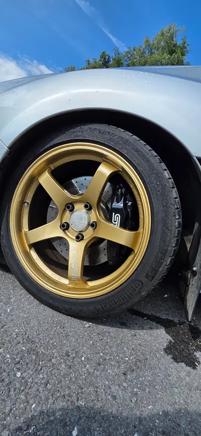 Subaru Impreza 2.5 T Sport — Berline sportive turbo, transmission manuelle, 72000 km — cruscotto