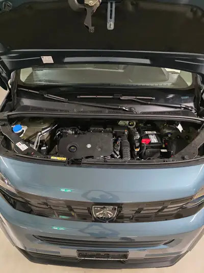 Peugeot Rifter 1.5 BlueHDi 130 — Monospace polyvalent, diesel efficace et peu kilométré — detail