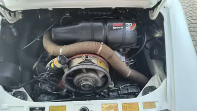 Porsche 911 Carrera 3.0 Coupé 1977 — Légende des années 70, kilométrage d'origine exceptionnel — fianco