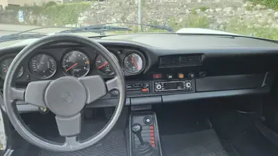 Porsche 911 Carrera 3.0 Coupé 1977 — Légende des années 70, kilométrage d'origine exceptionnel — interni