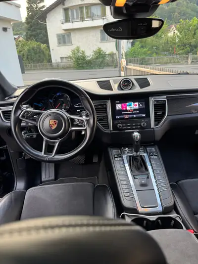 Porsche Macan 3.6 V6 Turbo Performance — SUV sportif 440 ch, garantie Porsche Approved jusqu'à 2029 — Detail