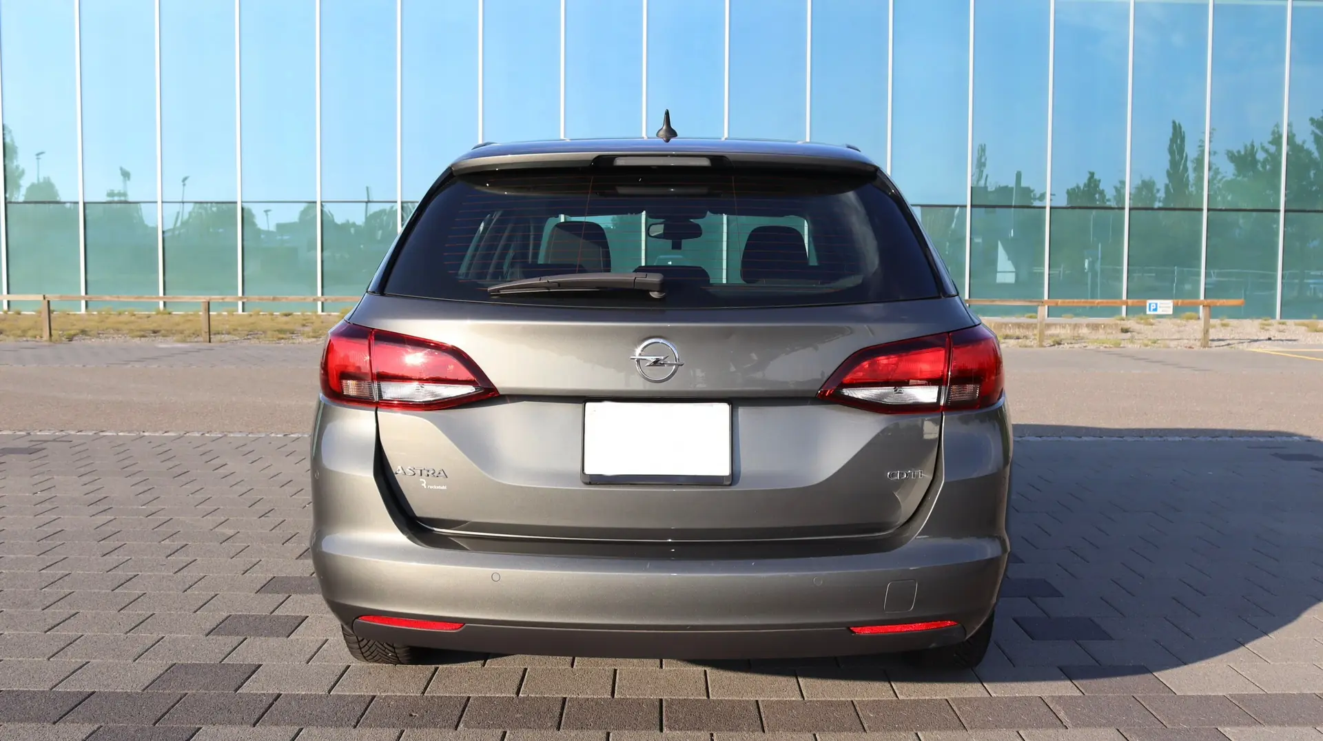Opel Astra 2018 occasion Zürich — 4