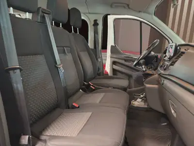 Ford Transit Custom 320 L1H1 — Van utilitaire spacieux, moteur diesel fiable — Miniature 7