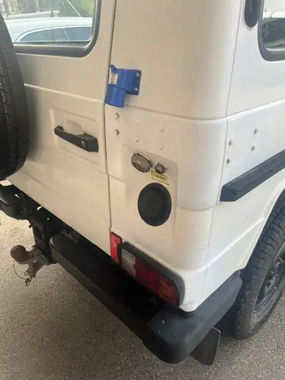 PUCH G 290 GDC — Légende tout-terrain diesel, équipement expédition d'origine — Miniatur 9