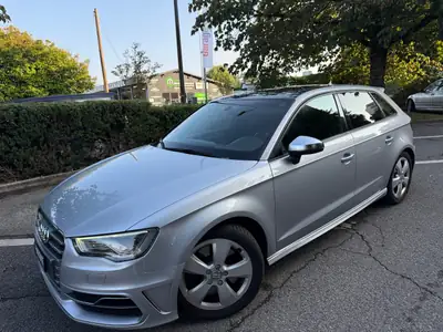 Audi S3 Sportback S-Line 2.0 TFSI — Compacte sportive quattro, 301 ch dynamiques — Miniature 8