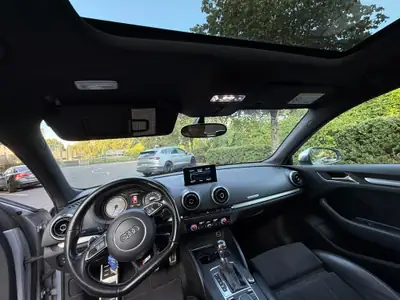 Audi S3 Sportback S-Line 2.0 TFSI — Compacte sportive quattro, 301 ch dynamiques — Miniature 16
