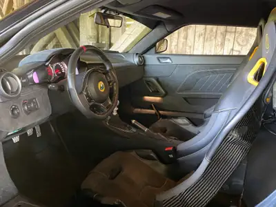 Lotus Evora 400 — Coupé sportif britannique haute performance, 28 000 km — tableau de bord