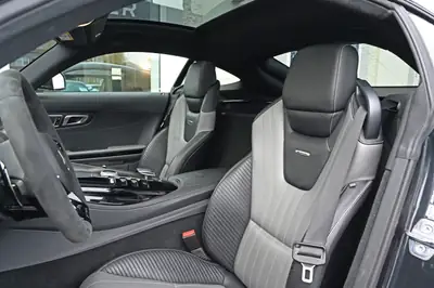 Mercedes-AMG GT C — Coupé sportif 558 ch, entretien récent inclus — Miniature 12