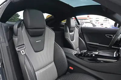 Mercedes-AMG GT C — Coupé sportif 558 ch, entretien récent inclus — Miniature 23