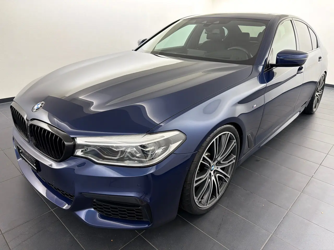 BMW 540i xDrive M Sport — Berline premium 2019, état impeccable et garantie 1 an