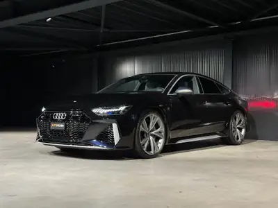 Audi RS7 Sportback MHEV 2019 — Berline haute performance, 600 ch hybride rechargeable — intérieur