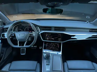 Audi RS7 Sportback MHEV 2019 — Berline haute performance, 600 ch hybride rechargeable — Miniature 15