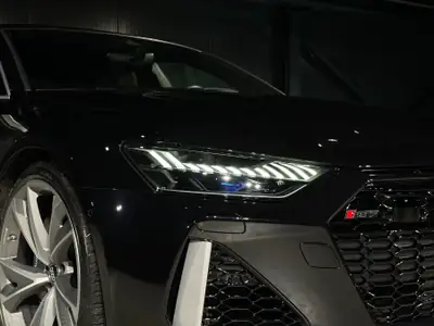 Audi RS7 Sportback MHEV 2019 — Berline haute performance, 600 ch hybride rechargeable — Miniature 29