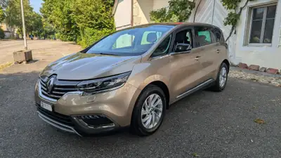 Renault Espace 1.6 TCe 200 ch — Monospace familial performant, entretien à jour — côté