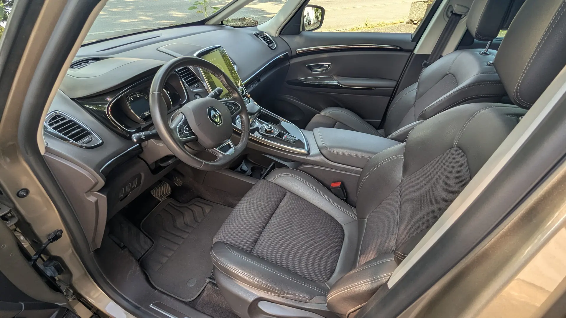 Renault Espace 2016 occasion Solothurn — 5