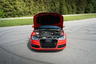 Audi A3 1.4 T FSI Ambition — Berline compacte fiable, chaîne de distribution neuve — interior