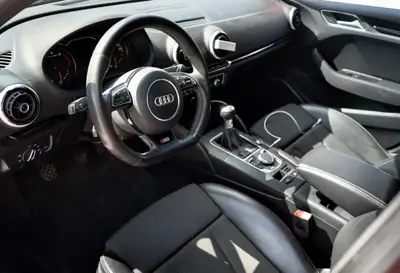 Audi A3 1.4 T FSI Ambition — Berline compacte fiable, chaîne de distribution neuve — detail