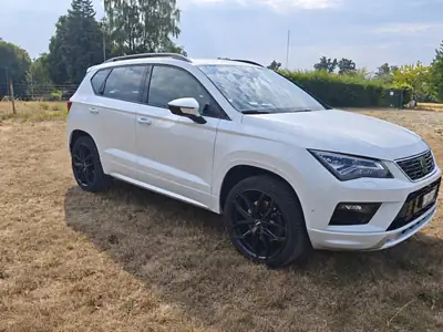 SEAT Ateca 1.5 TSI — SUV compact équipé, première main, entretien complet — côté