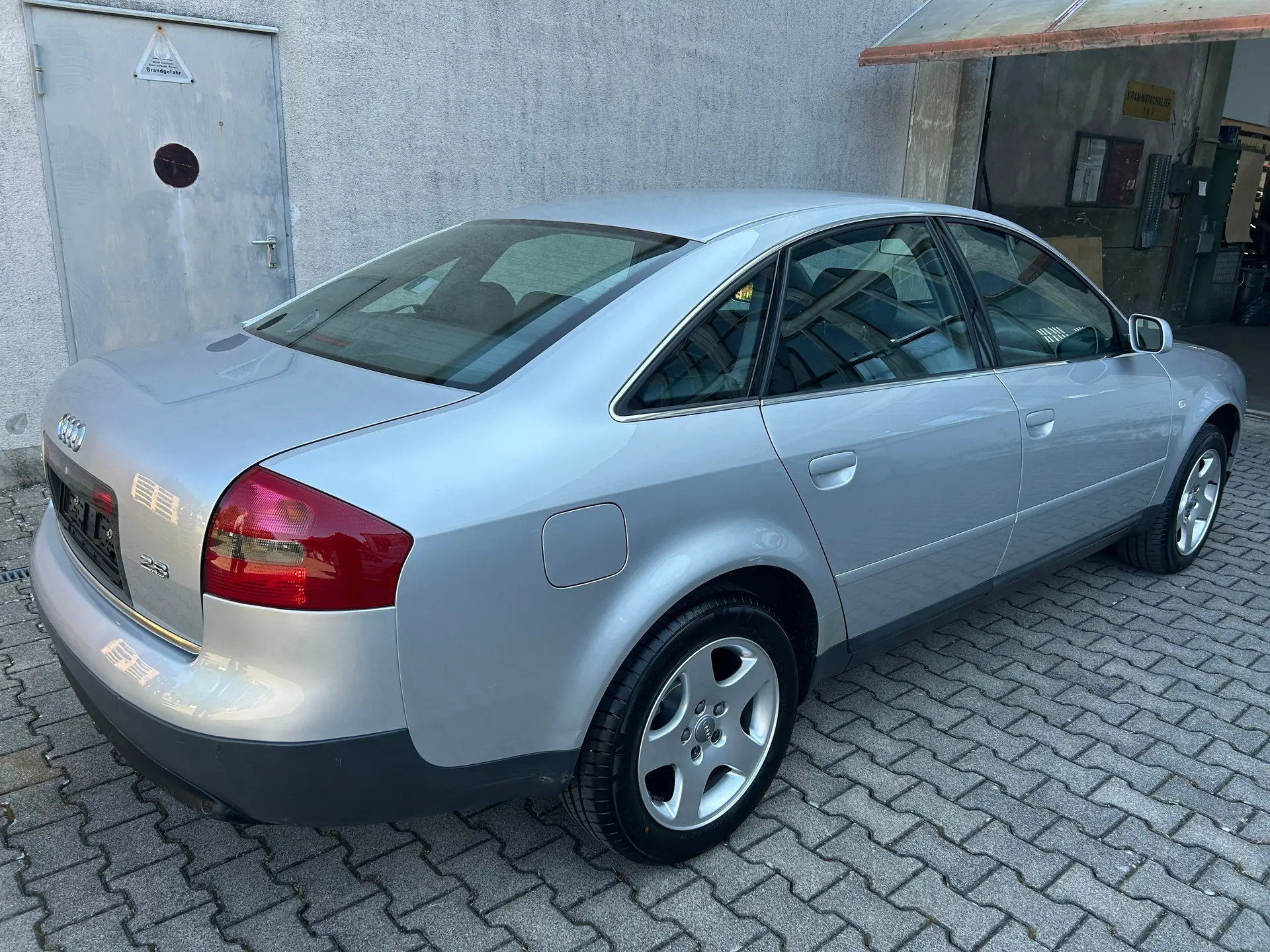 Audi A6 2000 occasion Bottighofen — 2