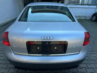 Audi A6 2.8 E V6 30V — Berline élégante, motorisation prestigieuse, 132 500 km seulement — Miniatura 7