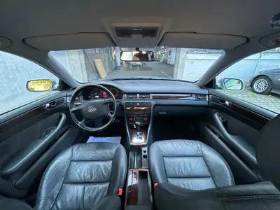 Audi A6 2.8 E V6 30V — Berline élégante, motorisation prestigieuse, 132 500 km seulement — Miniatura 11