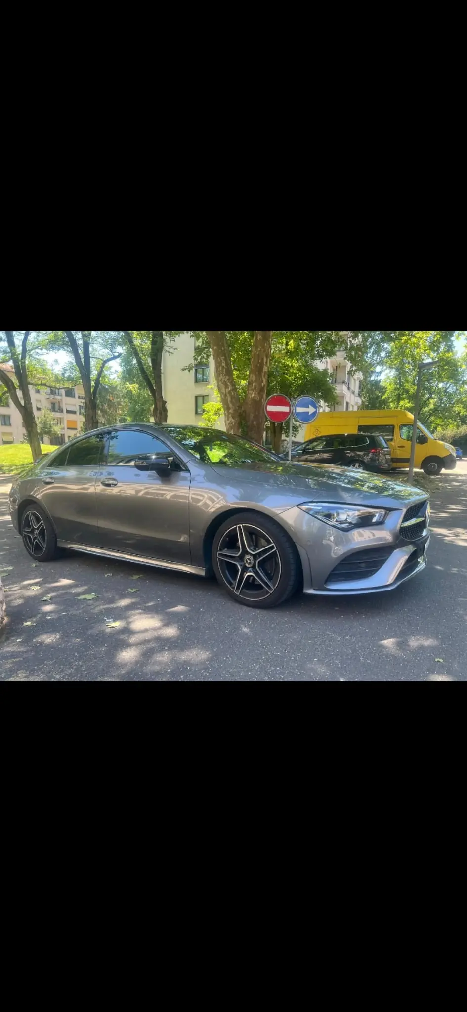 Mercedes-Benz CLA 200 d AMG Line — Berline élégante, diesel économe, 120'000 km — Außenansicht