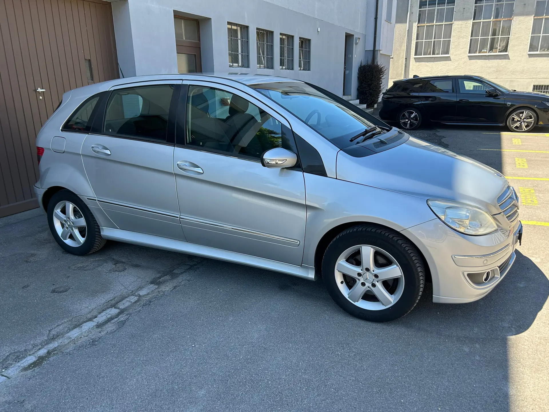 Mercedes-Benz B 200 — Monospace compact fiable, faible kilométrage et contrôle technique valide