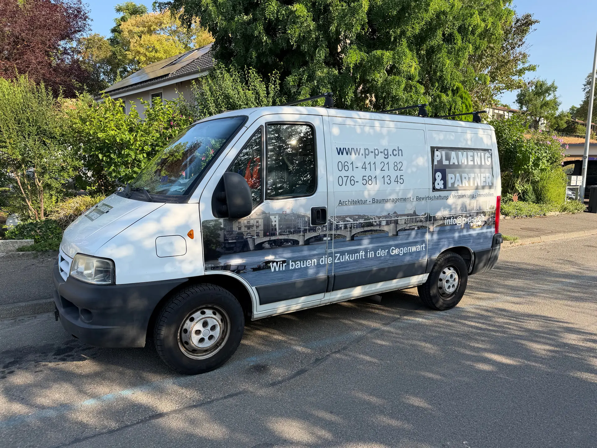 Citroën Jumper 2.0 essence — Utilitaire spacieux et fiable, 175000 km — vista esterna