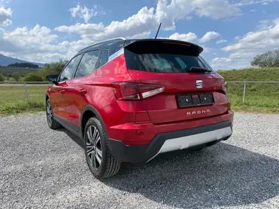 SEAT Arona 1.0 TSI Xcellence — SUV compact sportif, très peu kilométré, équipement premium — Seitenansicht