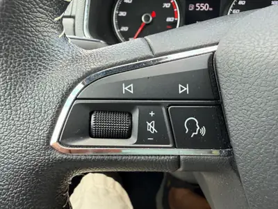 SEAT Arona 1.0 TSI Xcellence — SUV compact sportif, très peu kilométré, équipement premium — Miniatur 7